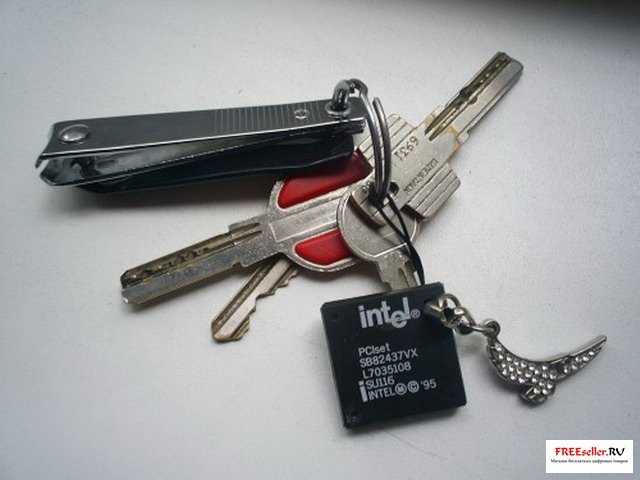 Брелок из процессора своими руками