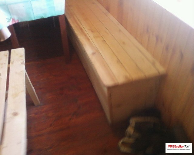 Самодельный вещевой ящик лавка