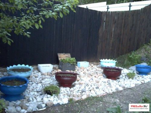 Самоделки из покрышек. Цветочница из шин своими руками.