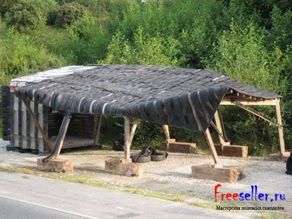 Поделки из покрышек. Навес из шин своими руками.