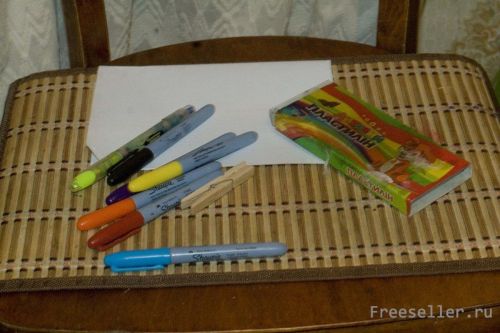 Материалы для изготовления ящерицы из прищепок