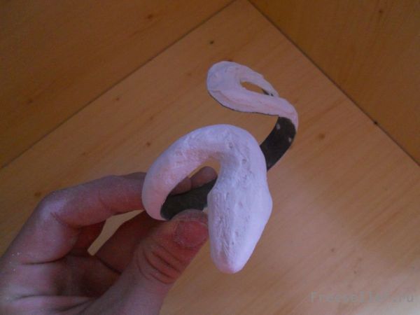 Изготовление браслета в виде змеи