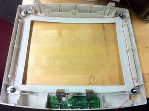 Изготовление клумбы из старого монитора