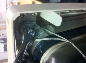 Изготовление клумбы из старого монитора