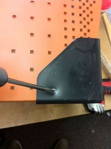 Изготовление клумбы из старого монитора