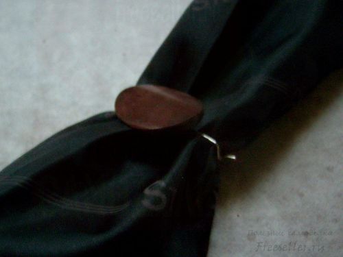 Зажим для платков с натуральным камнем своими руками