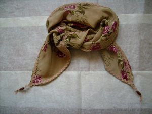 Шёлковый шарф из бабушкиного сундука