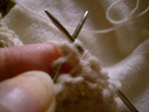 Вяжем симпатичный тёплый шарфик своими руками