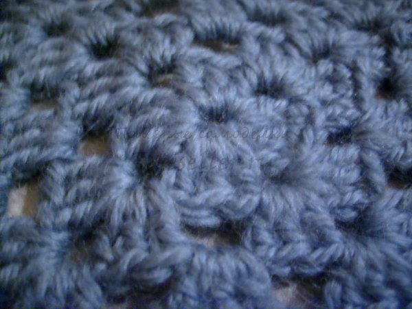 Вяжем шарф своими руками из узорных квадратов