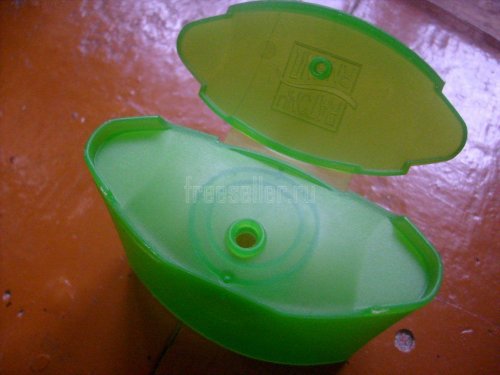 Делаем самодельную стойку для зарядки телефона из пластикового флакона.