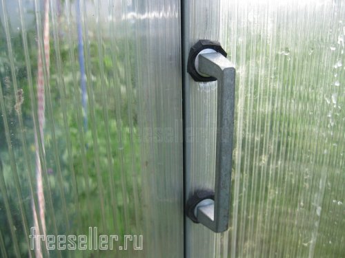 Ручки для дверей теплицы от старого комода