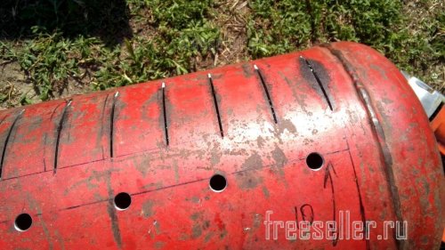Изготовление мангала из газового баллона - сверлим отверстия под шампура