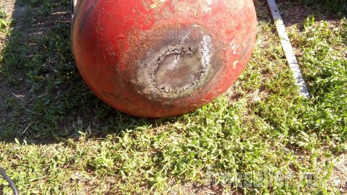 Изготовление мангала из газового баллона - завариваем отверстие крана