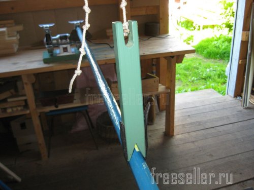 Простое приспособление для облегчения заточки тяпок и плоскорезов - заточка тяпки