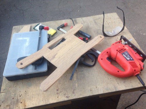 Самодельная переноска для кабеля из ламината