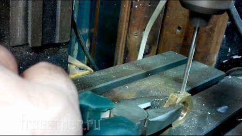 Изготовление спиннера из мебельных ручек своими руками