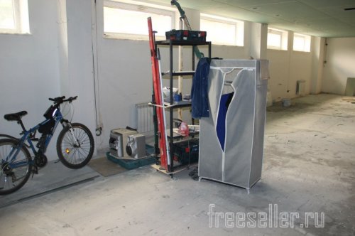 Самодельный передвижной стеллаж