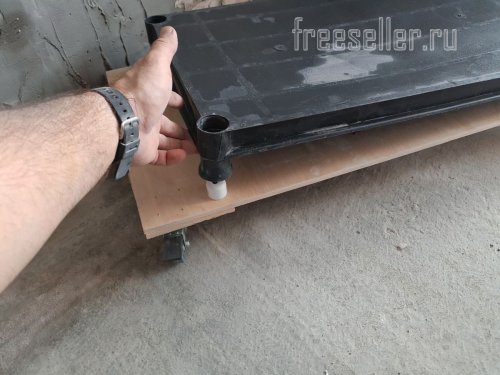 Изготовление передвижной платформы для стеллажа