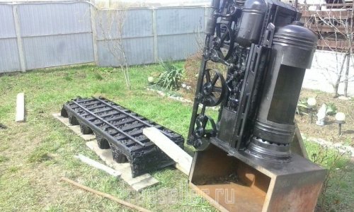 Установка мангала платформы на пьедестал