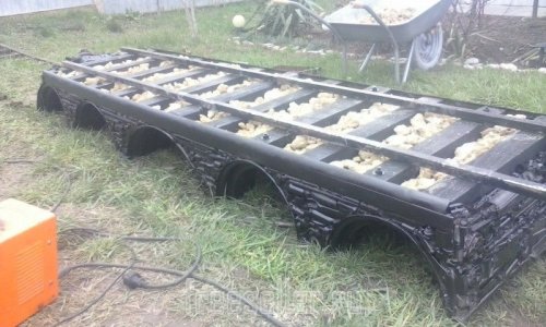 мост пьедестал для мангала паровоза