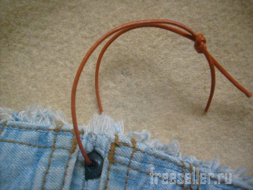 Установка шнурка через пуговицу кнопку