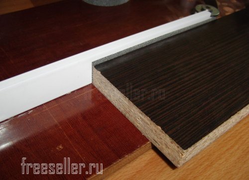 Наклейка мебельной кромки при помощи самодельного станка с третьей рукой