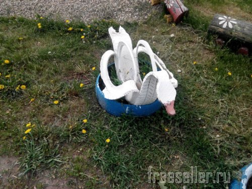 Поделки из шин. Лебеди из покрышек своими руками.