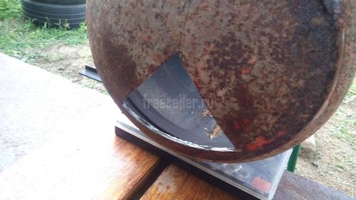 Изготовление коптильни мангала из газового баллона своими руками