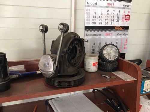 Поделки из автозапчастей. Улитка.