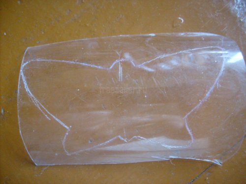 Изготовление порхающих бабочек из пластиковой бутылки