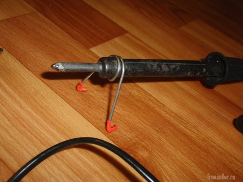 Изготовление простой подставки для паяльника