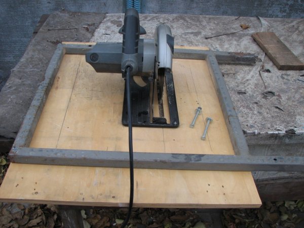 Столик для дисковой пилы своими руками