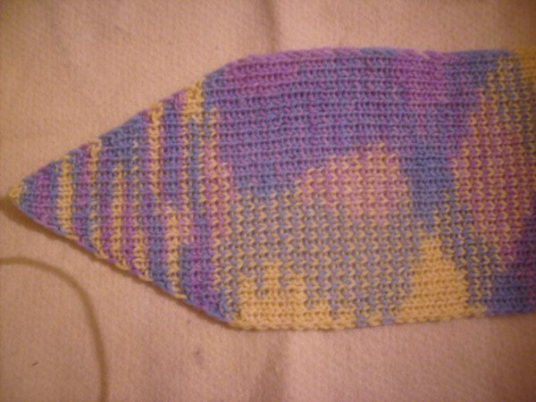 Вяжем своими руками детский шарфик с кудряшками