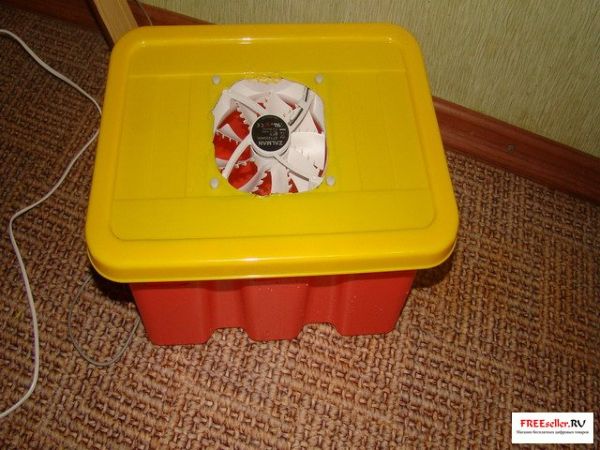 Увлажнитель воздуха из пластикового ящика своими руками