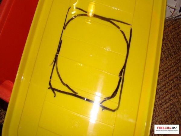 Делаем самодельный увлажнитель воздуха из пластикового ящика