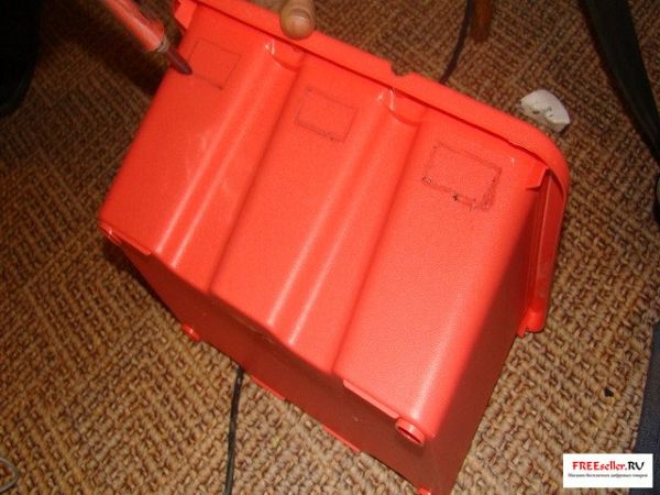 Делаем самодельный увлажнитель воздуха из пластикового ящика