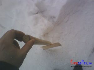 Самодельная детская лопата для снега