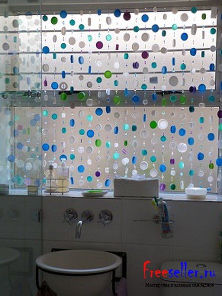 Шторы из пластиковых крышек своими руками