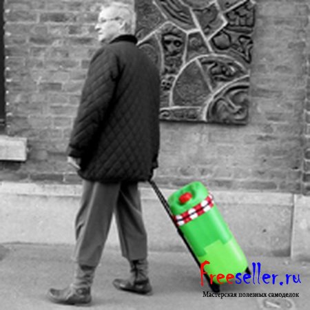 Тележка чемодан из пластиковых канистр