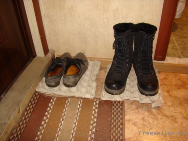 Подставки для обуви из кассет от яиц