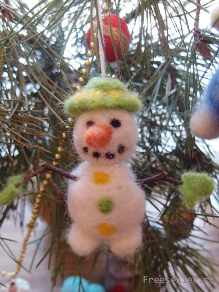 Самодельные новогодние игрушки из шерсти