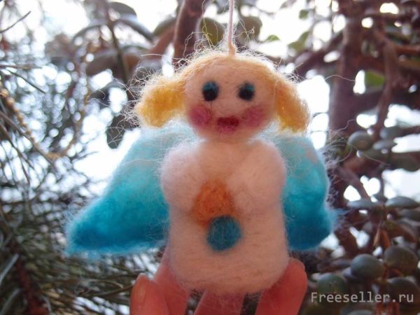 Самодельные новогодние игрушки из шерсти