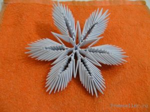 Модульный цветок в оригами