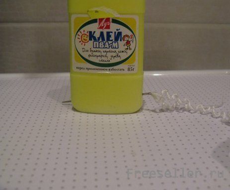 Делаем снеговика из ниток своими руками