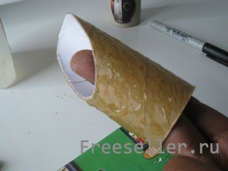 Делаем самодельную карандашницу из рулончиков туалетной бумаги