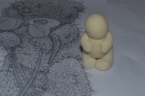 Делаем медвежонка Тедди из холодного фарфора