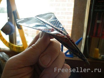 Самолетик из алюминиевой банки своими руками.