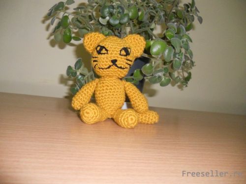 Мягкая вязаная игрушка кот своими руками
