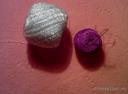 Косметичка вышитая крючком своими руками.