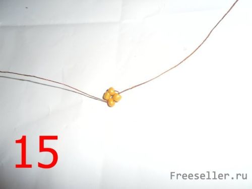 Плетение фиалки из бисера